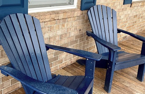 Misquamicut Apartment | Rabbit Run Room #1