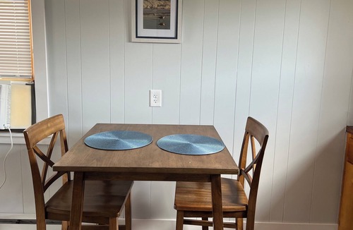 Misquamicut Apartment | Rabbit Run Room #1