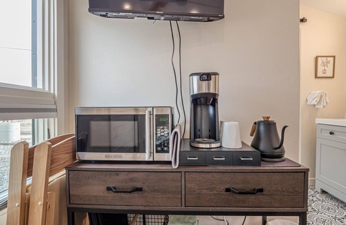 Redlands Apartment | Rabbitbrush: Trail Access at Your Door