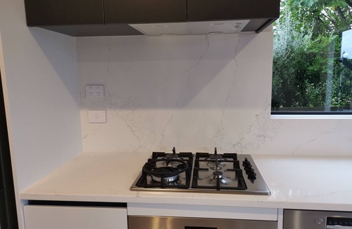 Hamilton House | Rabbits Home- Riverside, Separate courtyard, New 1-bedroom