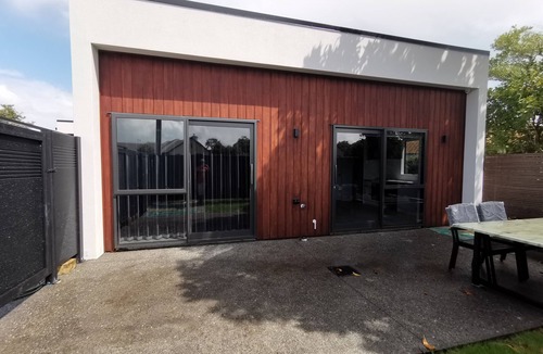 Hamilton House | Rabbits Home- Riverside, Separate courtyard, New 1-bedroom