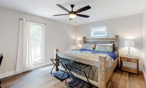 Rocky Mount House | Raccoon Hollow Hideaway