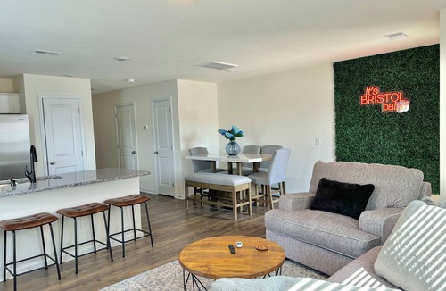 Bluff City House | Raceday Getaway, 3BR/2.5BA home right across from Bristol Motor Speedway!