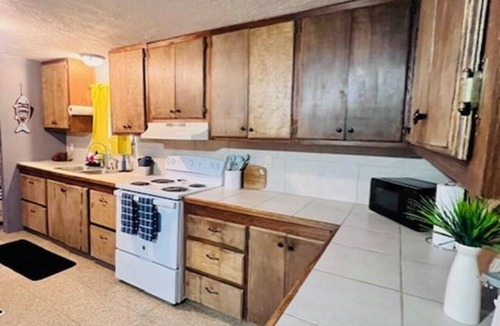Redwood House | Rachel's Place at Eagle Lake