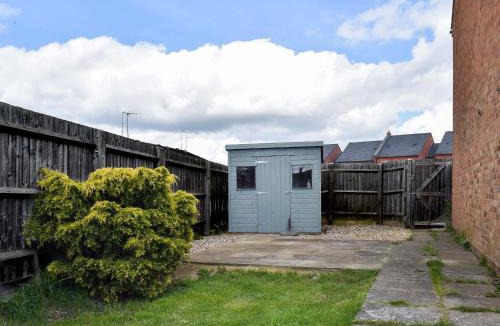 Towcester House | Racing Retreat