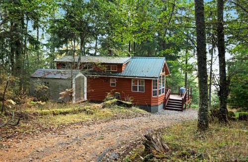 Olga House | Racoon Retreat