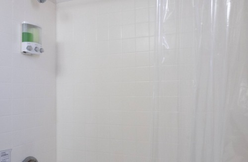 Central Colorado Springs Hostel | RAD Hostel