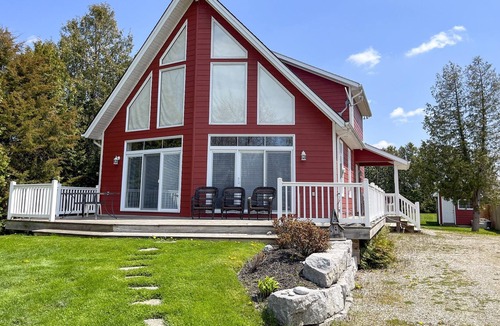 Bluewater Cottage | Rader's Haven Airy LakeView