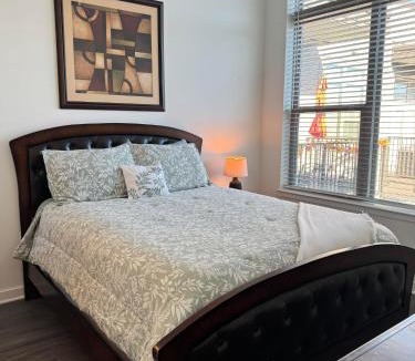 Memphis Apartment | Radiant & Cozy