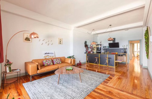 San Sebastian Apartment | Radiant Sea View luxury apartment. Zurriola beach Waterfront.