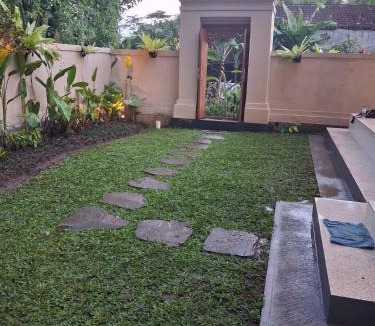 Kedewatan Apartment | Radip Villa
