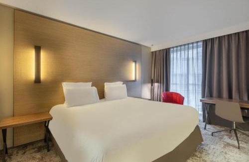Tremblay-les-Gonesse Hotel | Radisson Blu CDG Airport Terminal Hotel, Paris