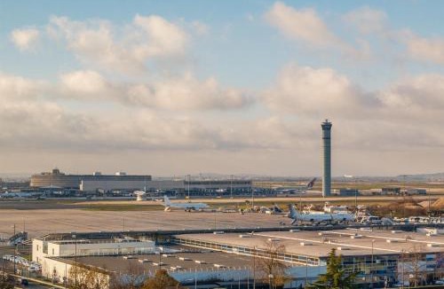 Tremblay-les-Gonesse Hotel | Radisson Blu CDG Airport Terminal Hotel, Paris