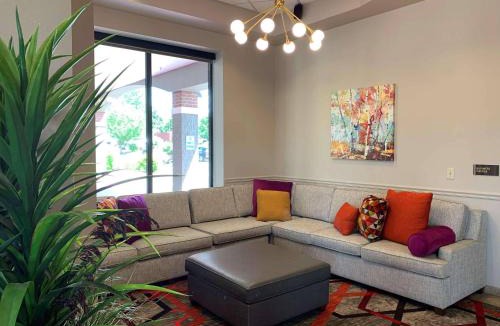 River Falls Hotel | Radisson Hotel River Falls