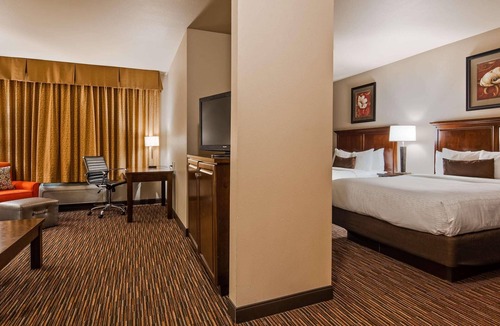 River Falls Hotel | Radisson Hotel River Falls