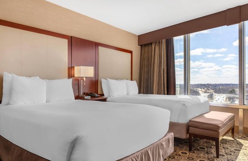 Southfield Hotel | Radisson Hotel Southfield-Detroit