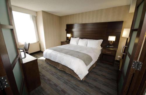 Downtown Winnipeg Hotel | Radisson Hotel Winnipeg Downtown