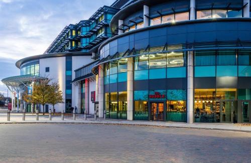 St. Margarets and North Twickenham Hotel | Radisson RED London Twickenham