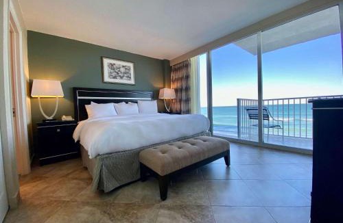 Canova Beach Hotel | Radisson Suite Hotel Oceanfront