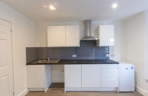 Southampton House | Radstock Road - Room 2b