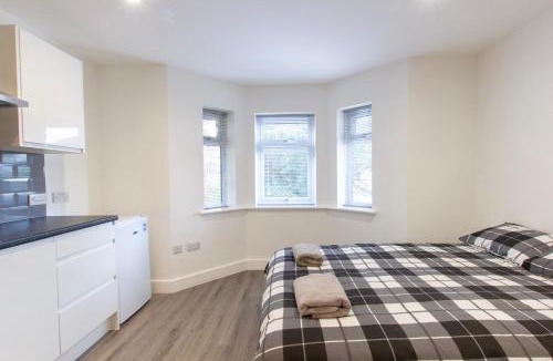 Southampton House | Radstock Road - Room 2b