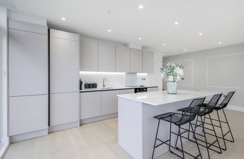 Hendon Apartment | Raffles House