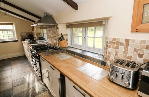 Llys Y Fran Cottage | Rafters Cottage