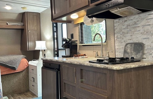 New Waverly House | RAFTERTFARM - The Hideout