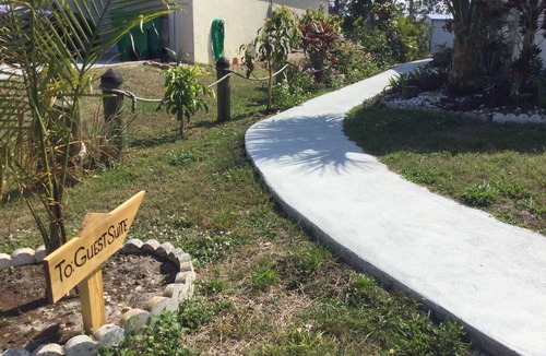 Punta Gorda Apartment | Rager's BnB Suite