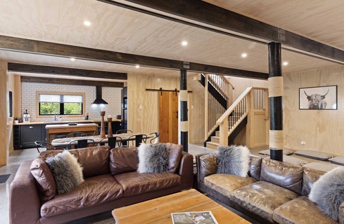 Raglan House | Raglan Country Lodge