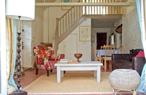 Wedmore House | Ragwood Cottage