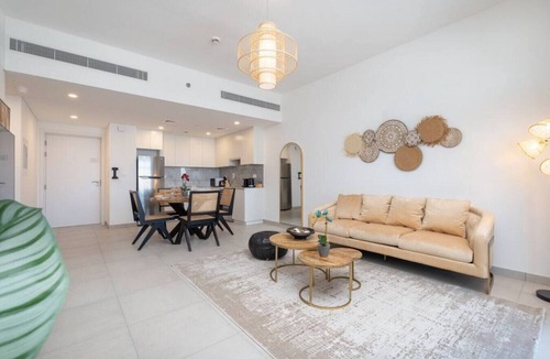 Umm Suqeim 3 Apartment | Rahal 904 · Desertique unique stay in front of Burj Al Arab