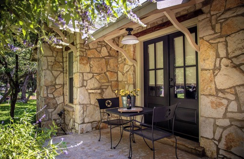 New Braunfels House | Rahe Guest Haus 30 minutes from Austin