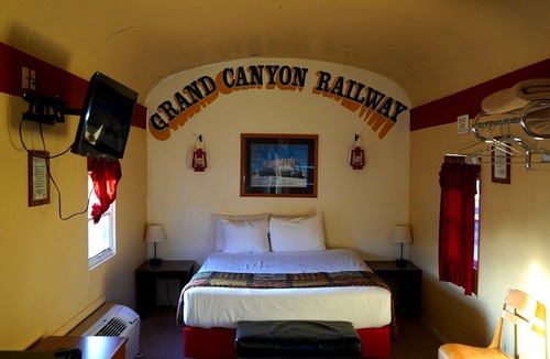 Williams Hotel | Railcar on Historic Route 66