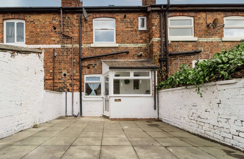 Wakefield Cottage | Railway Retreat