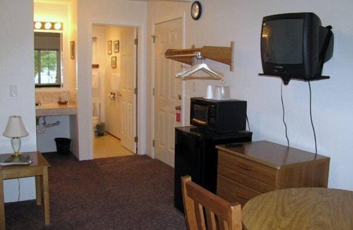 Quinault Hotel | Rain Forest Resort Village