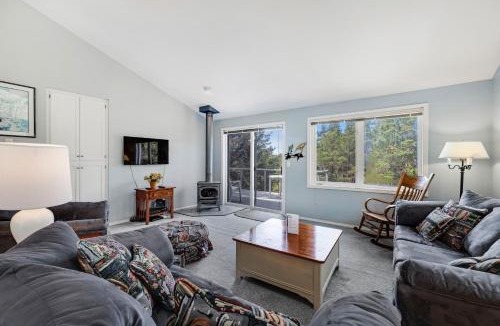 Neskowin House | Rain or Shine