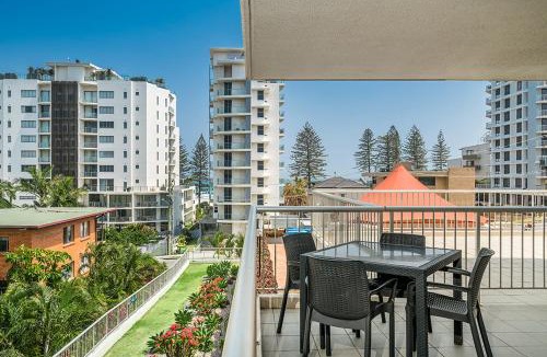 Coolangatta Apartment | Rainbow Bay Resort Holiday Apartments