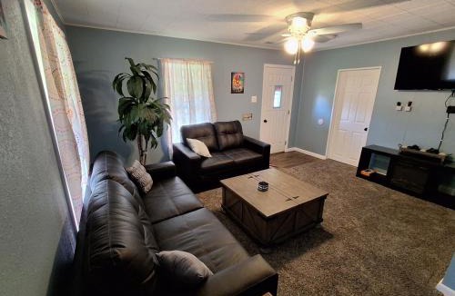 Benkelman House | Rainbow Cottage