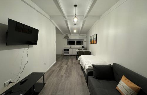 Tauranga Hotel | Rainbow Motel & Guest House