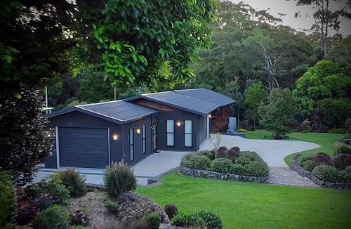 Mapleton House | Rainbow Park Retreat