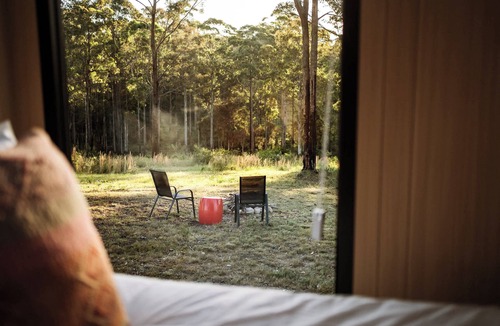 Rainbow Flat House | Rainbow Retreat by Tiny Away