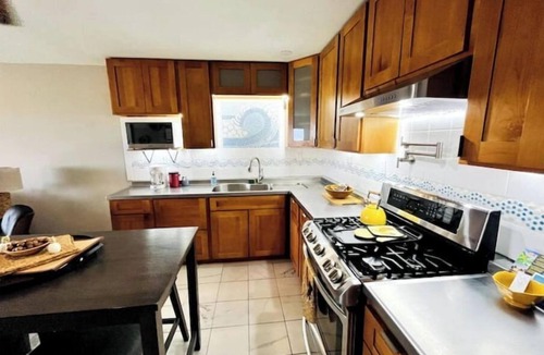 Ualapue Condo | Rainbow Retreat - Ocean Front - Molokai - Peaceful