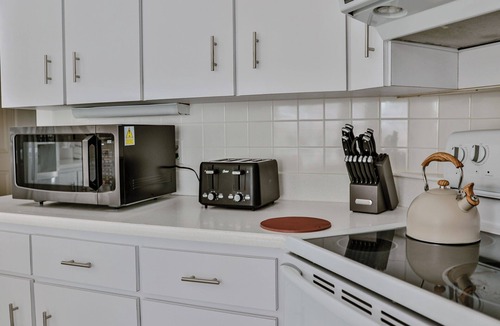 Dunnellon House | Rainbow River Pool House - KAYAKS and Floating Tubes - Heated Pool!