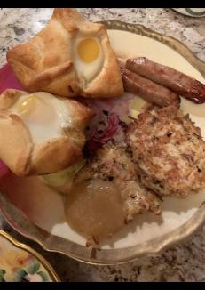 Herkimer Bed & Breakfast | Raindrops On Roses Bed & Breakfast