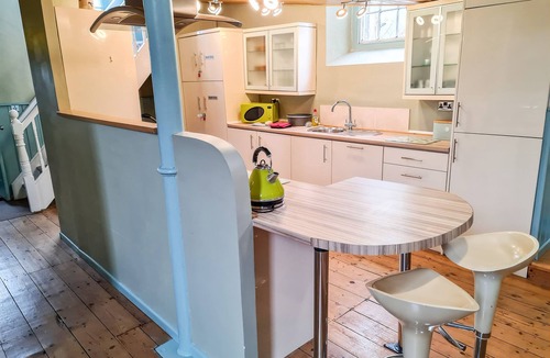 Cinderford Cottage | Rainforest Chapel