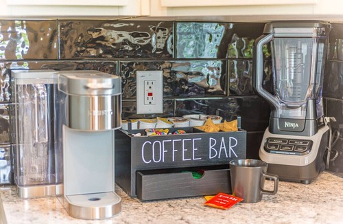 Forks Cabin | Rainforest Tiny Home Retreat Industrial #26