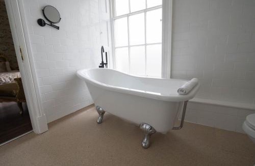 Rainhill Hotel | RainHill Hall Hotel