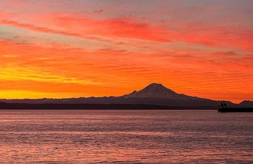 Bainbridge Island House | Rainier View Beach House