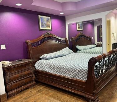 Willow Meadows/Willowbend Area Hotel | Raintree Inn and Suites